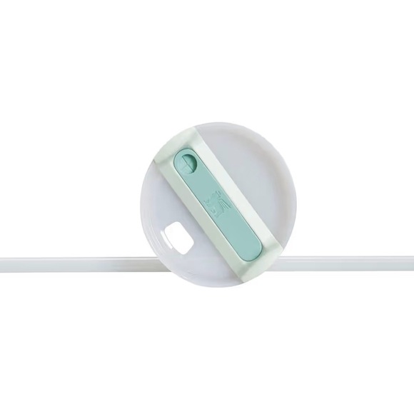 Stanley Mist 40 oz Quencher Flowstate Insulated tumbler w/ Handle,lid, & straw. - Picture 3 of 6